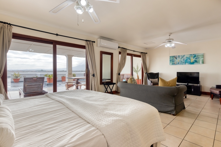 8 Bedroom Property for Sale in Gordons Bay Village Western Cape